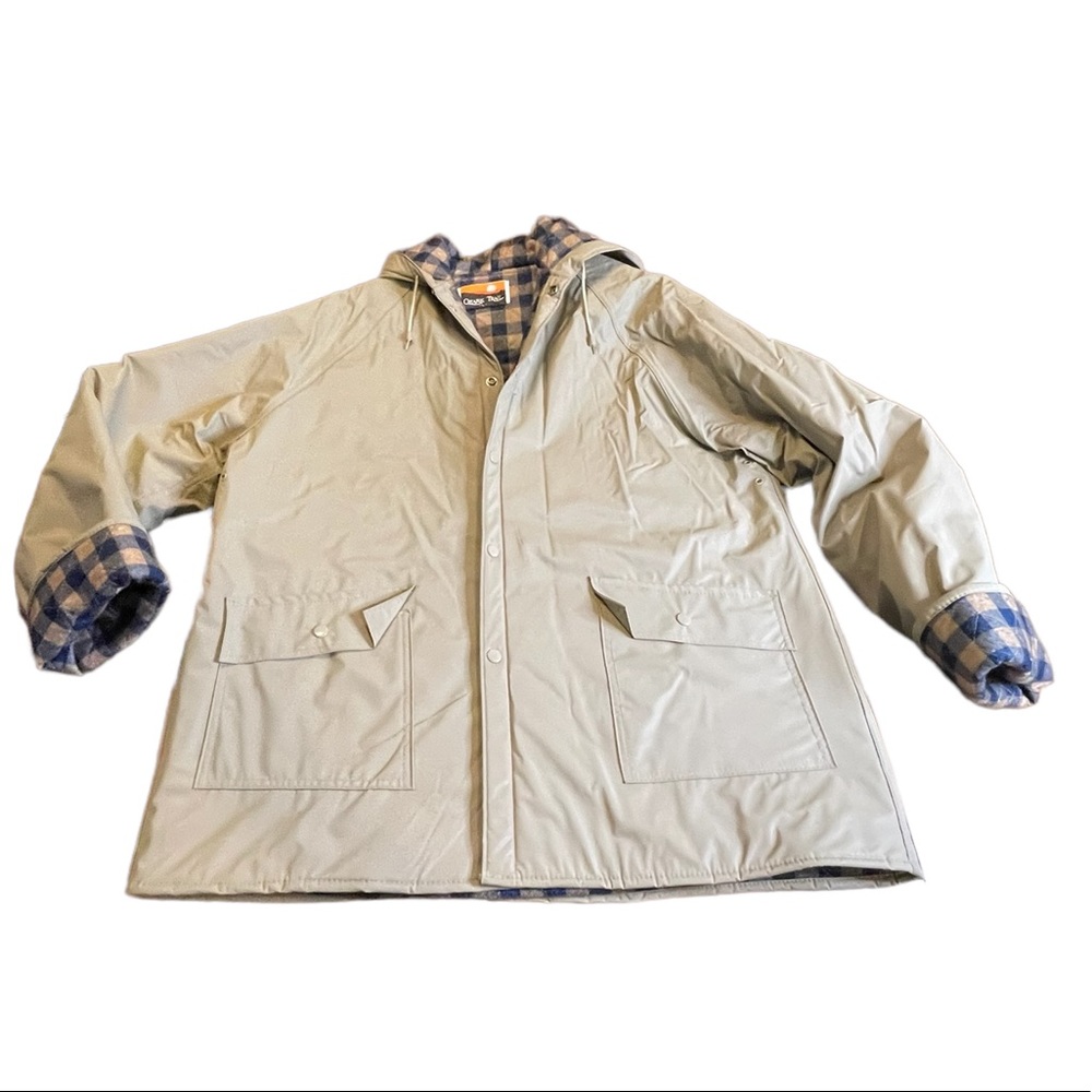 Vintage Ozark Trail men’s rain jacket with blue plaid lining size large‎
